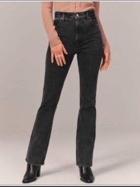 Abercrombie & Fitch The ‘70s Vintage Flare Ultra High Rise Curve Love 27/4R